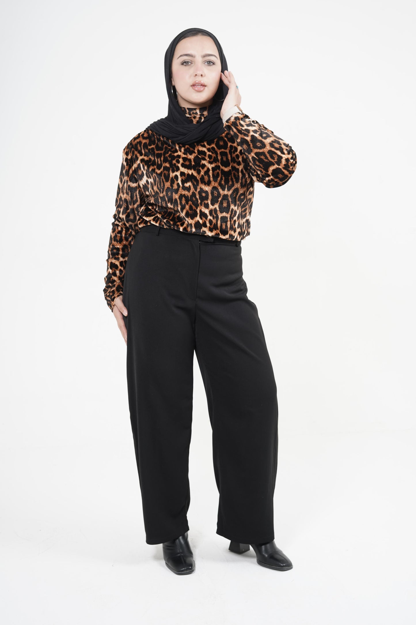 Leopard Browny Velvet Top