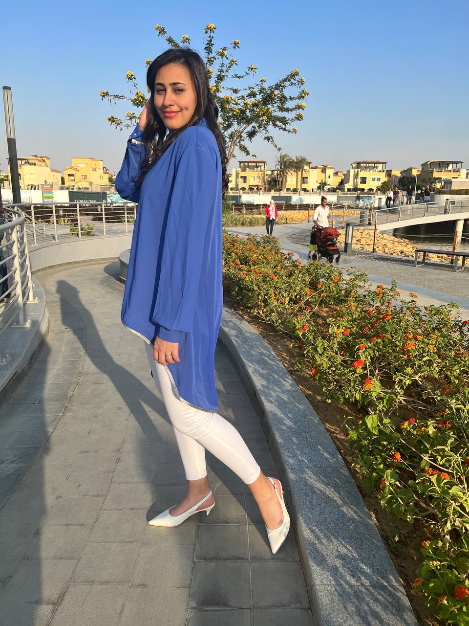 High-low Blue color