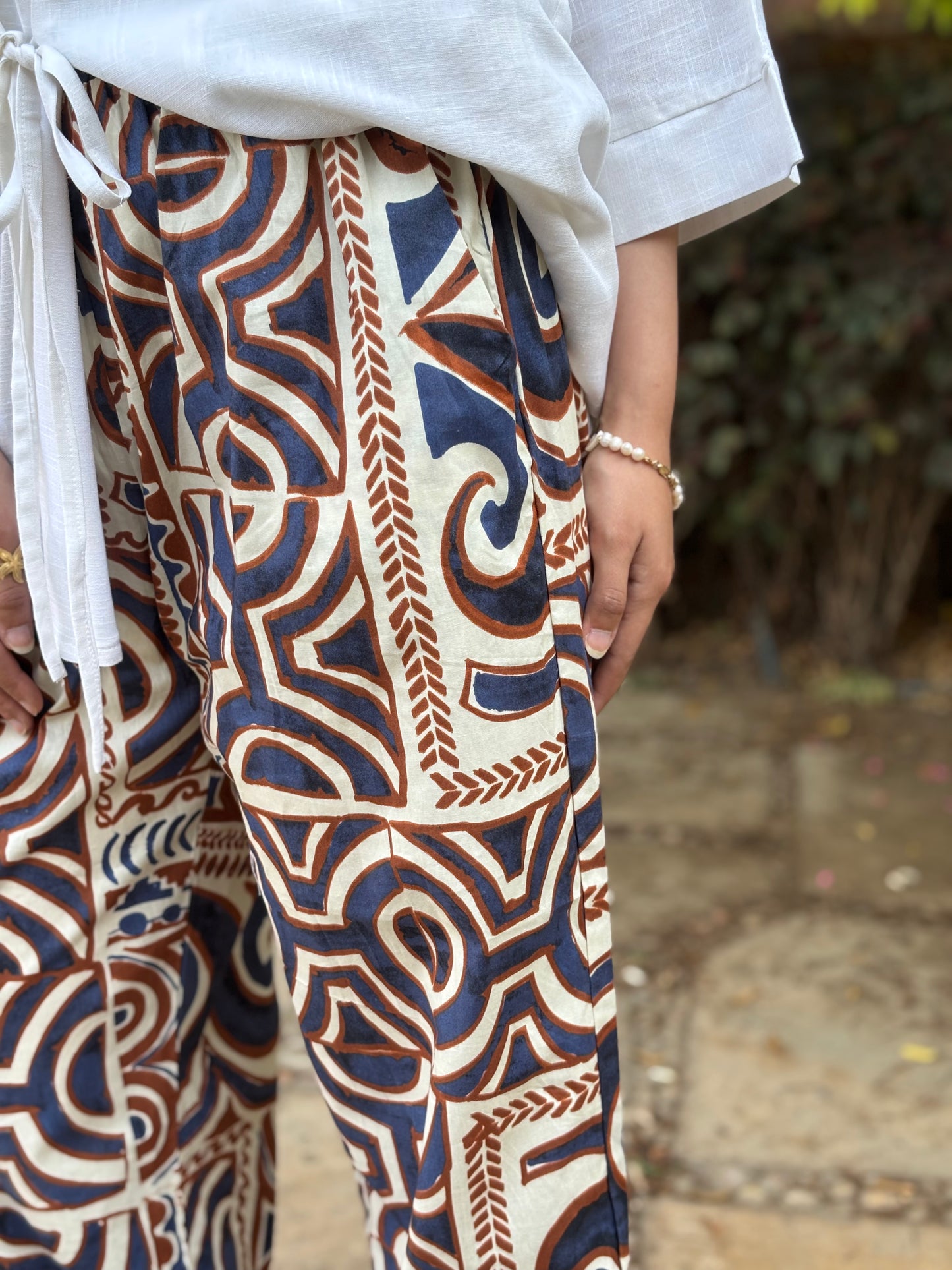 Geometric Wide leg Pants