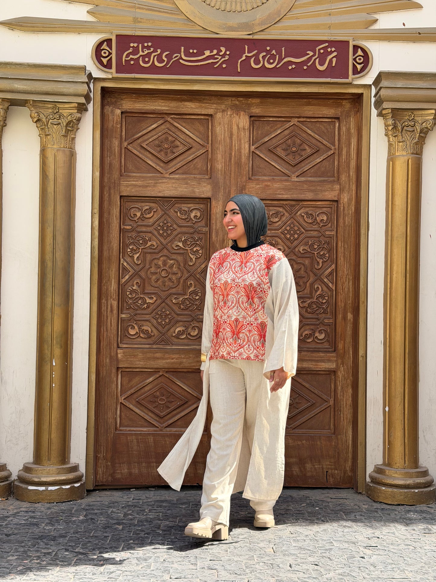 Sahara embroidered Set