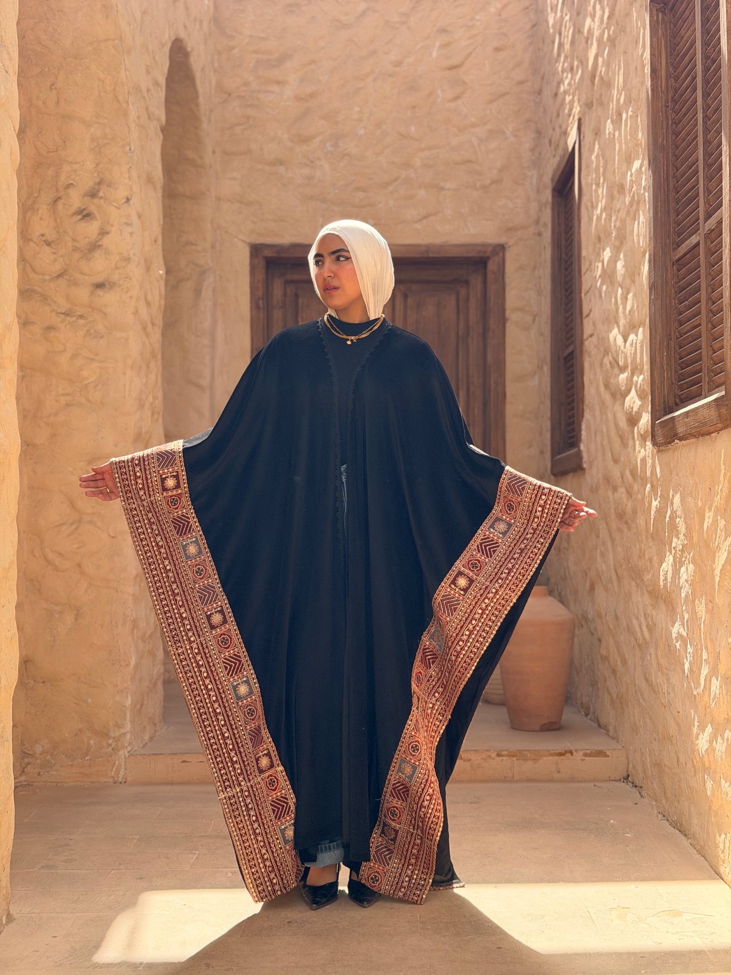 Royal Heritage  Shawl Red Kaftan