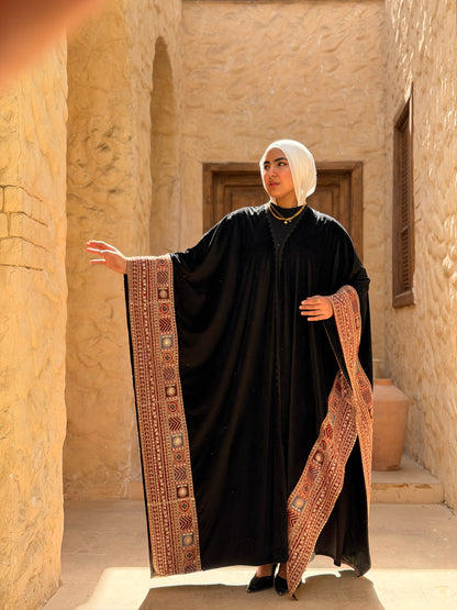 Royal Heritage  Shawl Red Kaftan