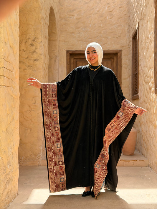 Royal Heritage  Shawl Red Kaftan