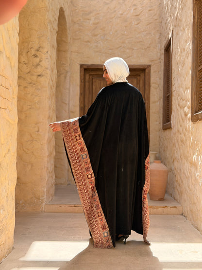 Royal Heritage  Shawl Red Kaftan