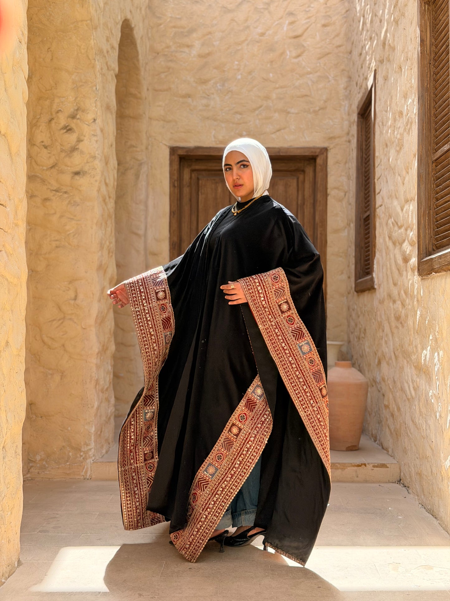 Royal Heritage  Shawl Red Kaftan