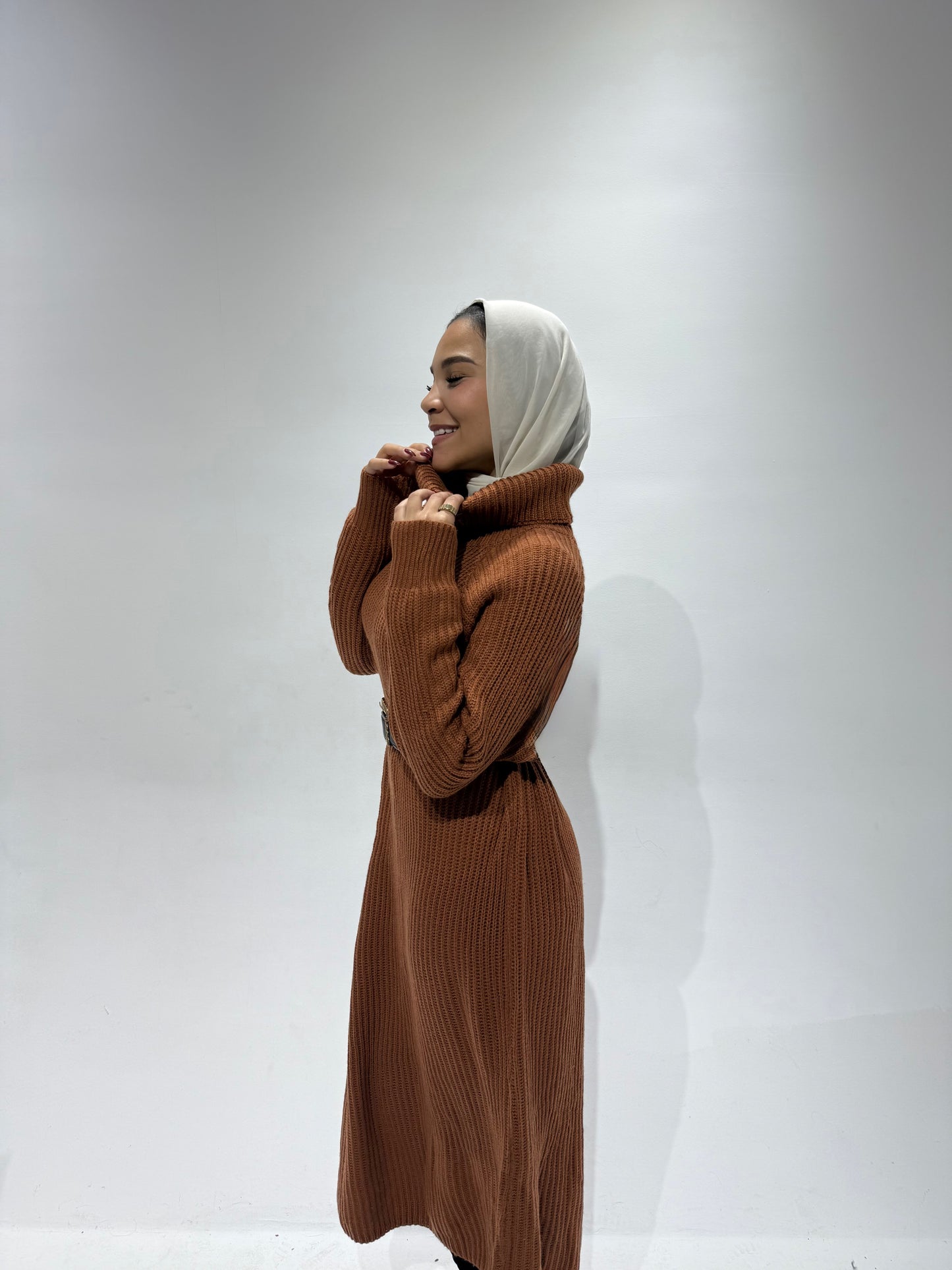 Turtle neck knitted dress