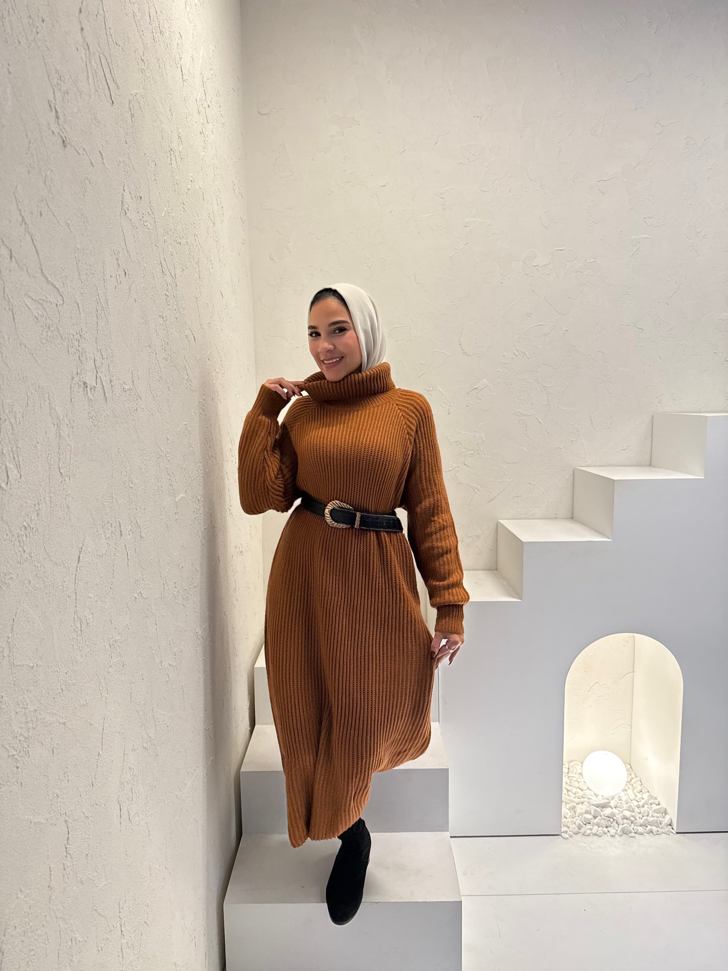 Turtle neck knitted dress